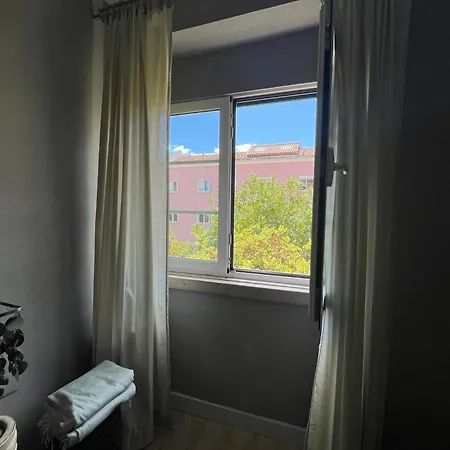 Casa Do Joao • Break • ליסבון